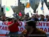 Estudiantes y trabajadores marchan en rechazo a políticas d