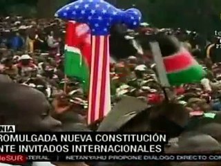 Kenia promulga nueva Constitución