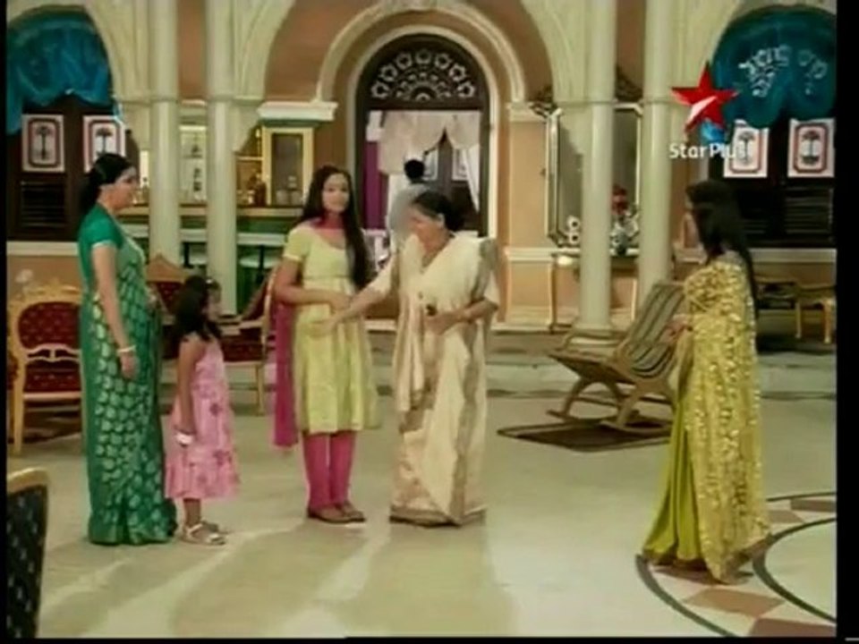 Tere Liye-27AUG- 2010 Pt1 DesiJannat.Net