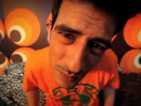 Mokless ( Scred Connexion ) On s'habitue a tout