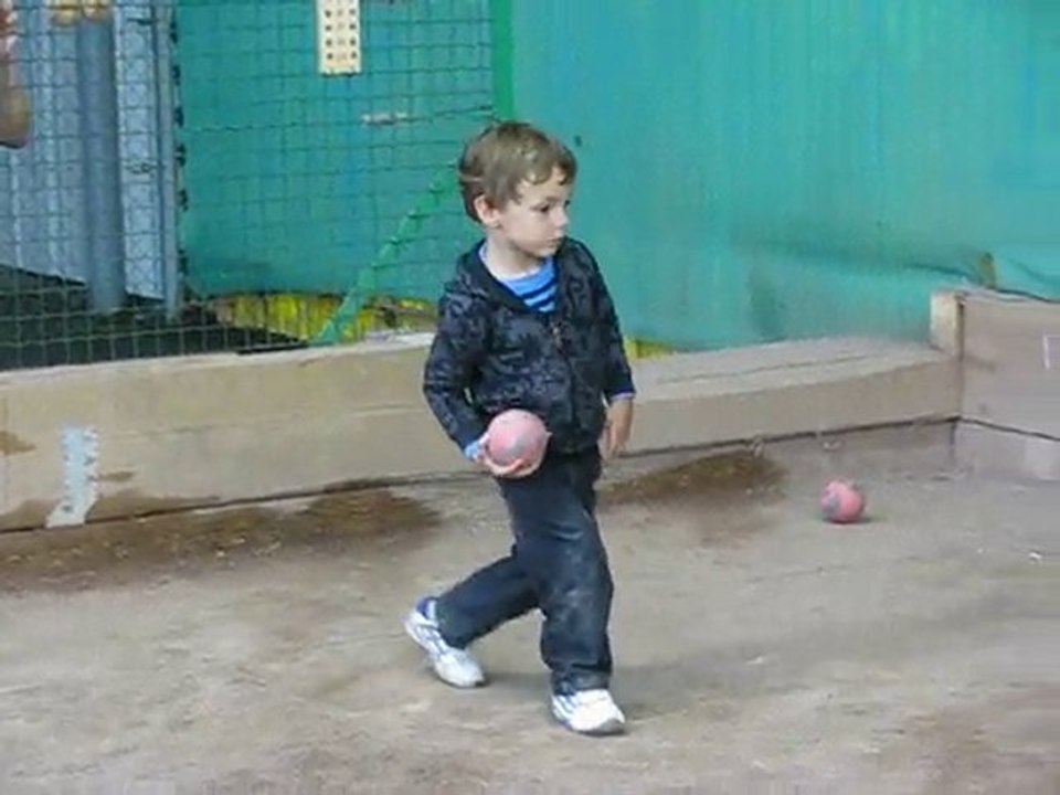 Première leçon de boule en bois