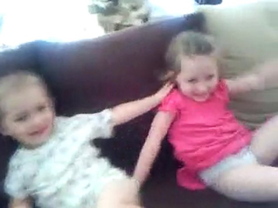 agénor et maëllys le 25/07/10  chez estelle