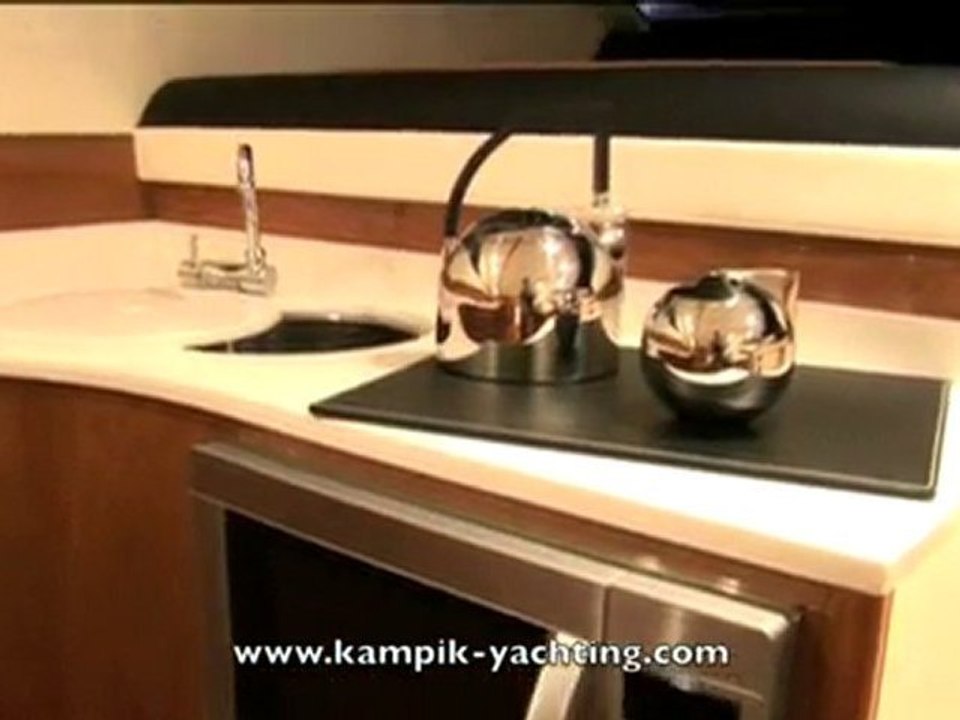 KAMPIK YACHTING - ASTONDOA YACHTS Flybridge Range