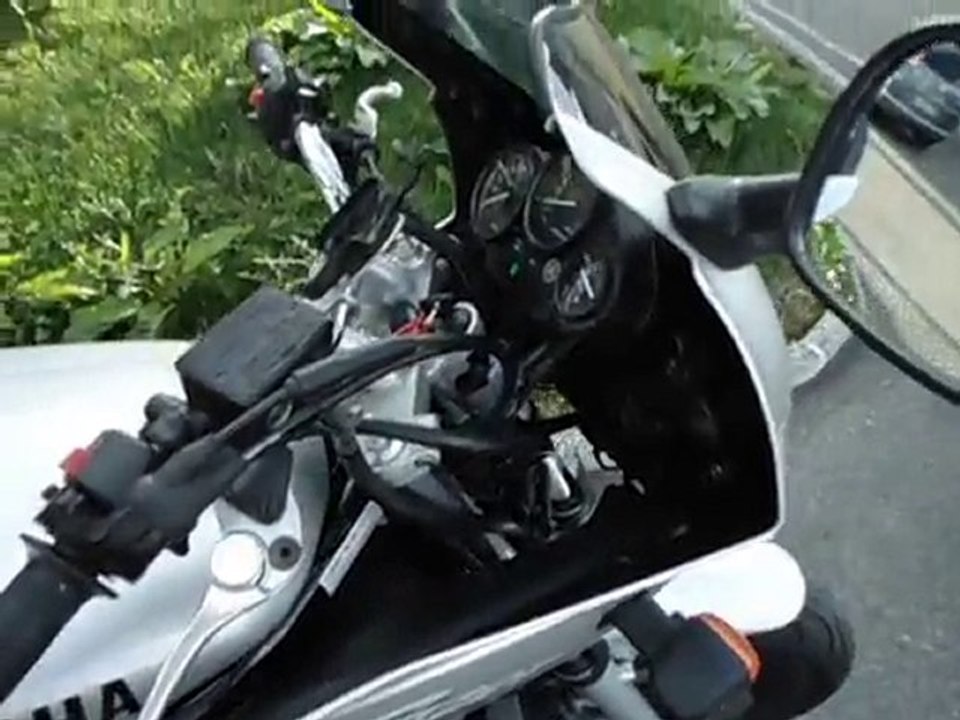 Yamaha FZS 600 Fazer