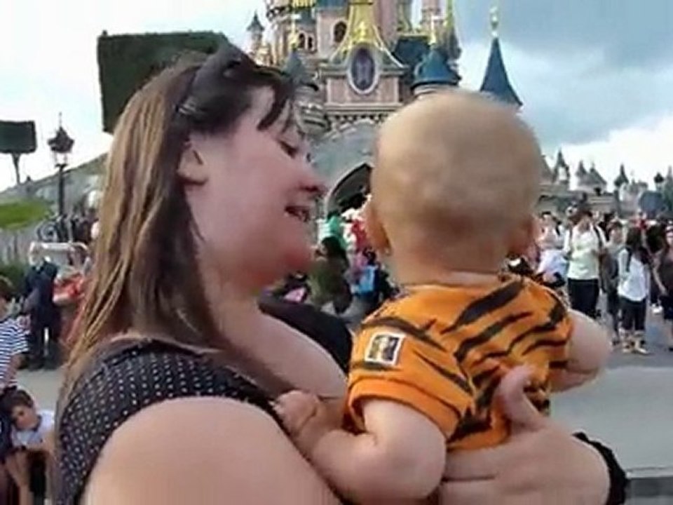 tout fou 2, le moment calin!! :)