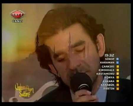 Serdar Tuncer O geliyor Mevlana şiiri 2010 TRT