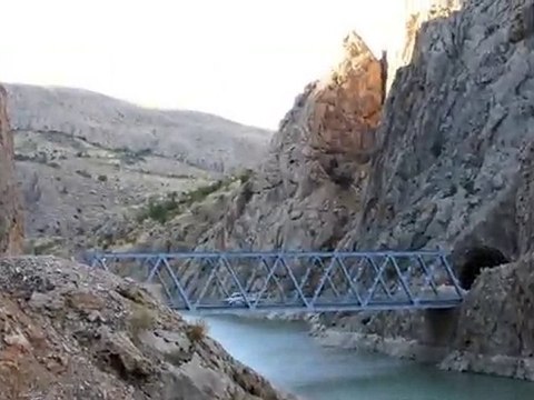 Karanlık Kanyon Kemaliye Taşyolu