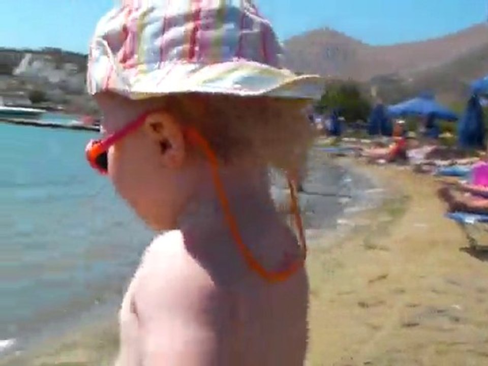 Clotilde dans l'eau