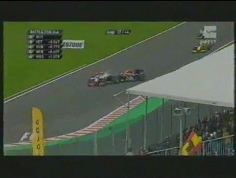 Button Vettel crash