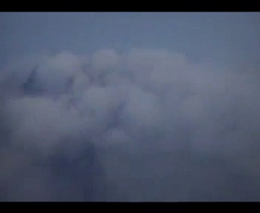 Eruption volcan sinabung
