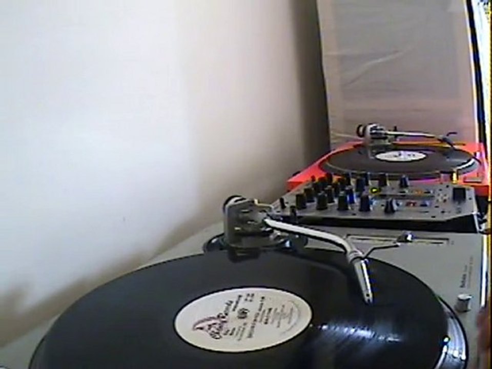 Mobley gang vs jan leslie holmes