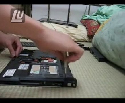 Acer Aspire 5520 nasıl sökülür