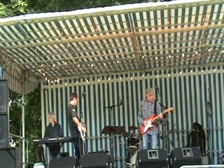 FMR ( Maccagnan-Serra ) Extrait " Sur la route " live 2010