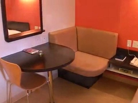 MOTEL 6 SAN ANTONIO-FIESTA Video Tour