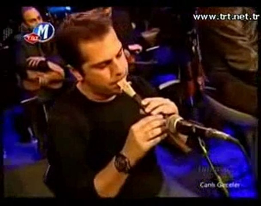 1 Sabahat Akkiraz Mustafa Özarslan Dostlar merhaba 2010 TRT