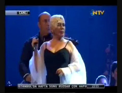 Haris Alexiou & Sezen Aksu