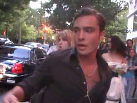 SNTV - Drew and Justin Dating?