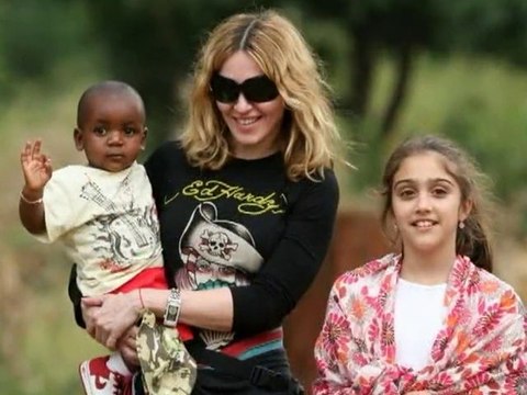 SNTV - Papography: Madonna