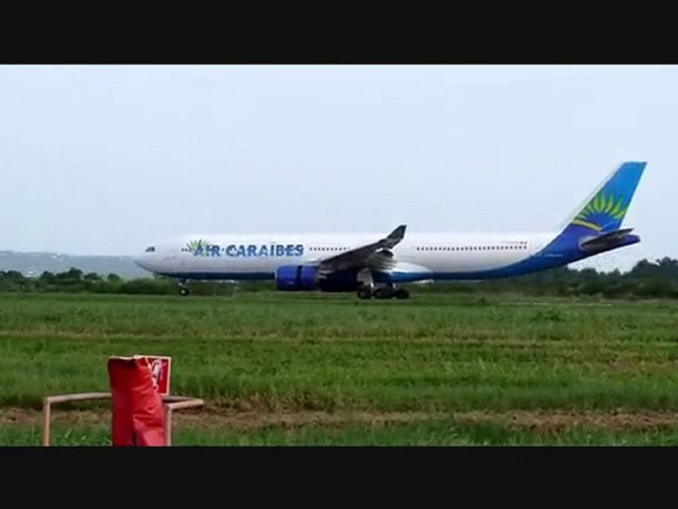 Atterrissage Air Caraïbes
