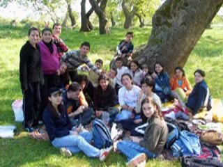 LİSELİ İLE ÜNİVERSİTELİ ARASINDAKİ FARKLAR ))