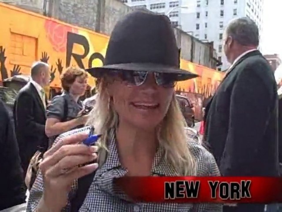 SNTV - Hollywood Minute
