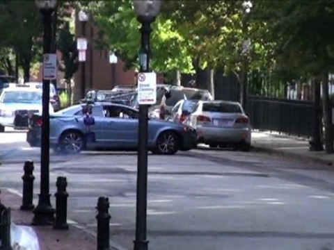 SNTV - Cruise's Crazy Stunts