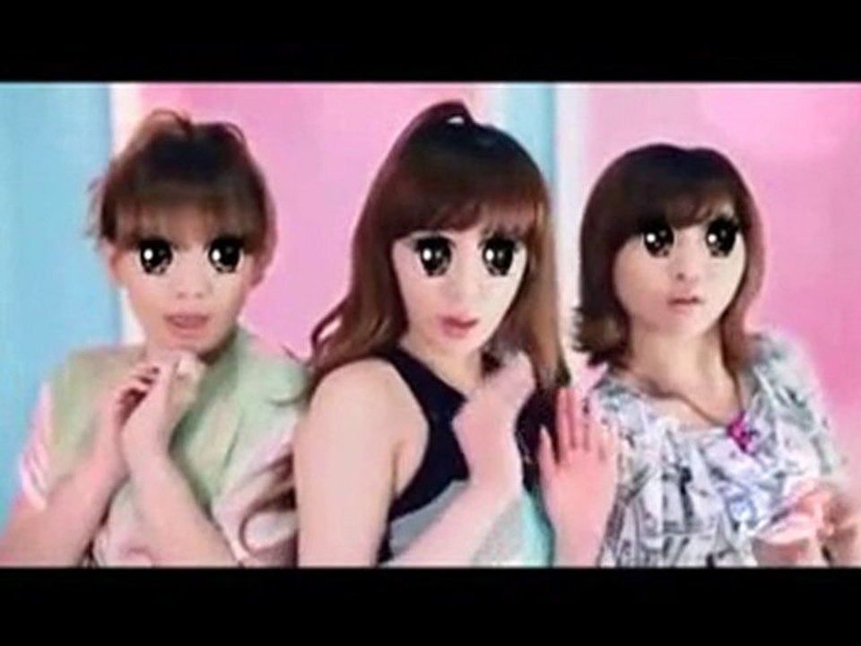 2ne1-Nuevo CF Etude