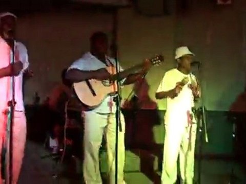 SALSA ET SOIREE A LA CASA DEL SON JUILLET 2010 dansacuba.com - Stage de salsa à Cuba