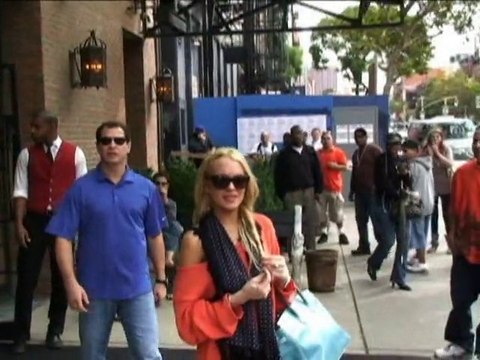 SNTV - Lindsay goes to court