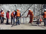 Chili: forage d'un puits d'un secours vers les mineurs