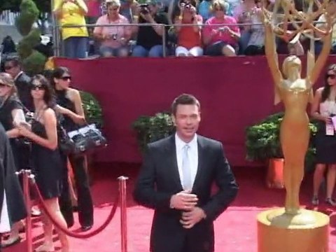 SNTV - Simon Cowell is the king of U.S. TV