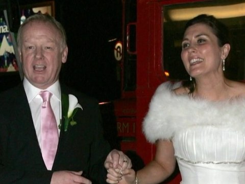 SNTV - Les Dennis' family fortunes