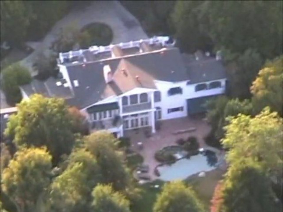 SNTV - The Hoff hospitalized, The Ex thrown in jail