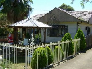 SNTV - Miracle House