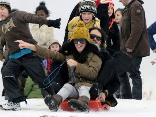 SNTV-Russell & Katy's snow day