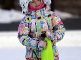 SNTV - Heidi Klum teaches the kids to ice skate