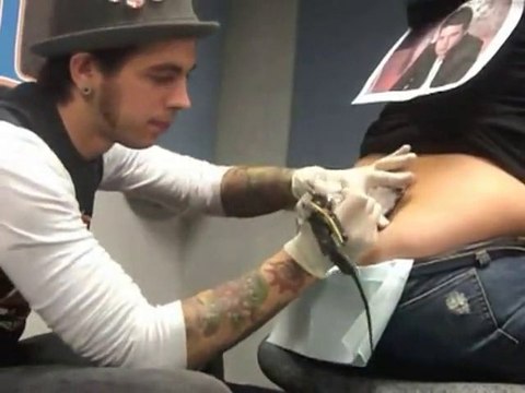 SNTV - Bieber's biggest fan