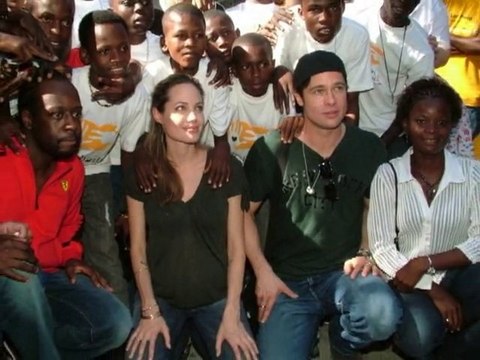 SNTV - Angelina Jolie's Haitian efforts
