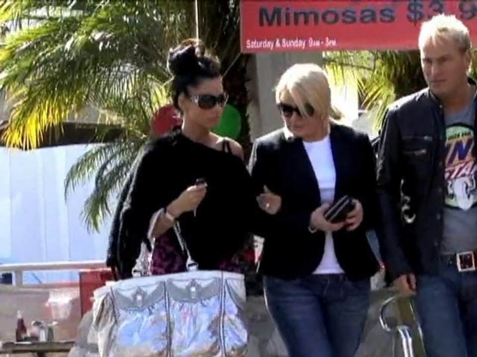 SNTV - The price of Katie's glamour