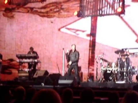 SNTV - Show goes on for Ronan