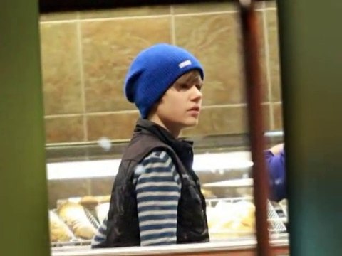 SNTV - It's Bieber fever