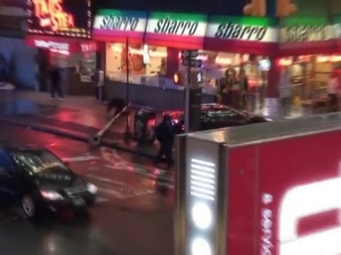 SNTV - Nicolas Cage buys his Tomb