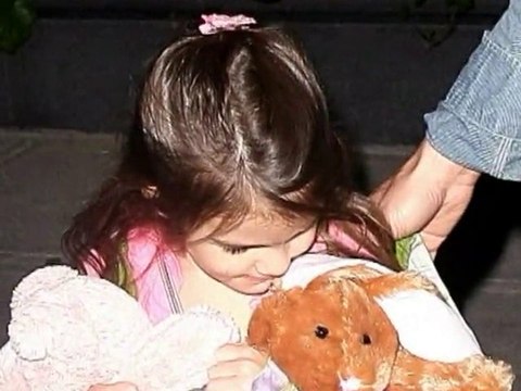 SNTV - Tom and Katie's awkward outings