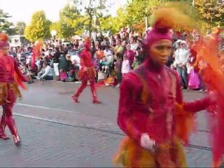 Parade Des Rêves Disneyland Paris