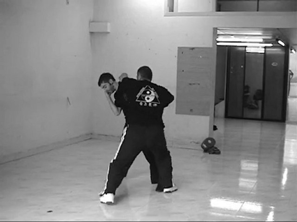 KRAV MAGA NAVARRA / KRAV MAGA SECURITY/ DEFENSA PERSONAL