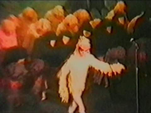 SNTV - Zeta-Jones joue à Broadway