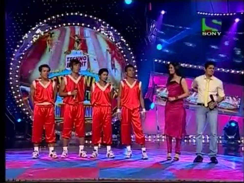 Entertainment Ke Liye- 31st August 2010 Pt2 DesiJannat.Net