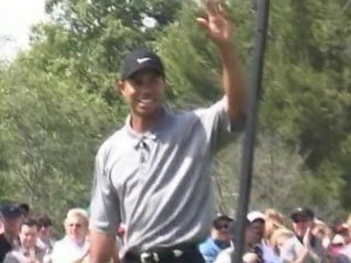 SNTV - Le yacht de Tiger prend la mer