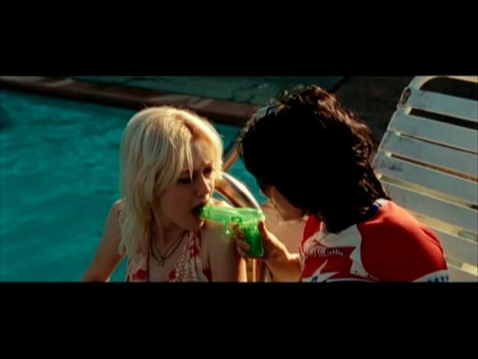 SNTV - « The Runaways »