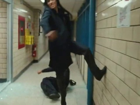 SNTV - Qui est Evelyn Salt ?